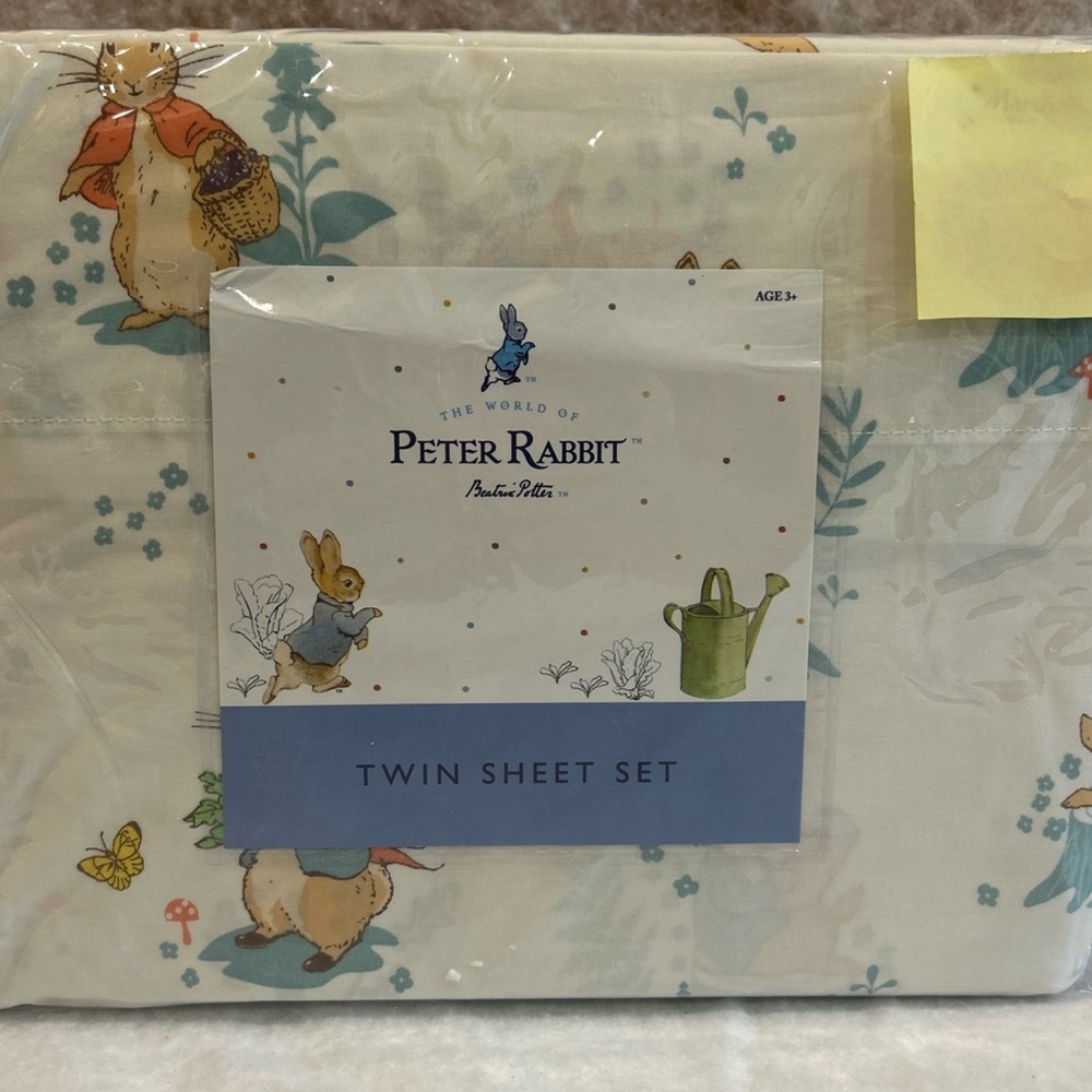 Peter Rabbit Twin Sheet Set - Cream with Pastel Blue & Green Prints